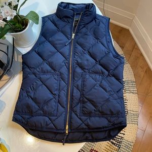 J Crew Quilted Puffy Vest Size Small
